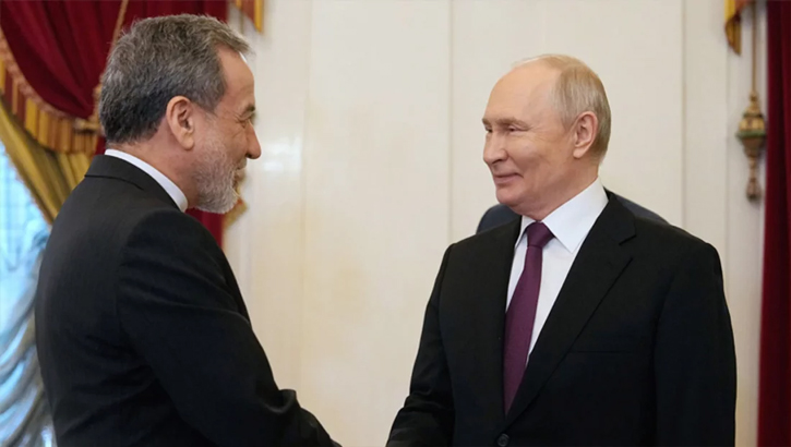 ইরানসহ আঞ্চলিক স্থিতিশীলতায় সহযোগিতার প্রতিশ্রুতি দিলেন পুতিন